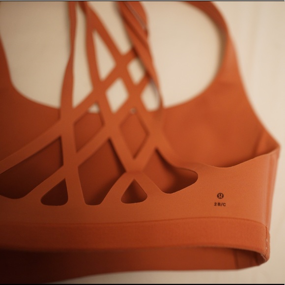 SOLD!!!❌❌❌Lululemon sport bra - Picture 2 of 3